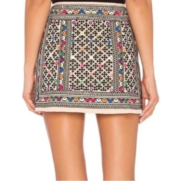 Majorelle Embroidered Mini Skirt Worn By Summer On The Young And The Restless - Picture 4 of 11